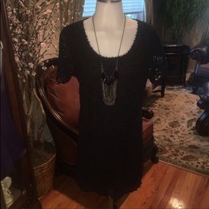 Women’s lace overlay little black dress/SZ M